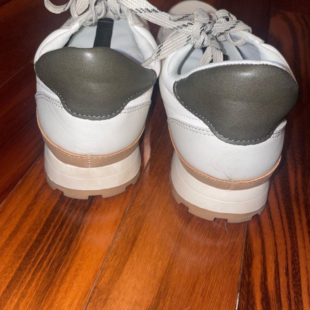 Universal Thread Dad Sneakers